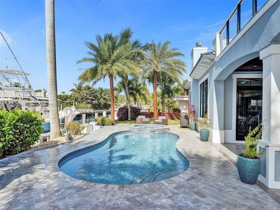 For Sale: $5,295,000 (4 beds, 3 baths, 3478 Square Feet)