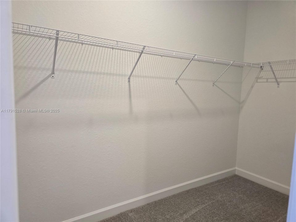 Недавно арендовано: $2,290 (3 спален, 2 ванн, 0 Квадратных фут)