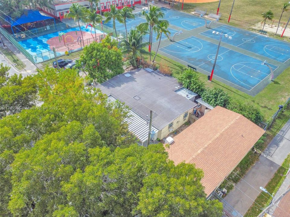 Недавно продано: $1,875,000 (0 спален, 0 ванн, 2264 Квадратных фут)