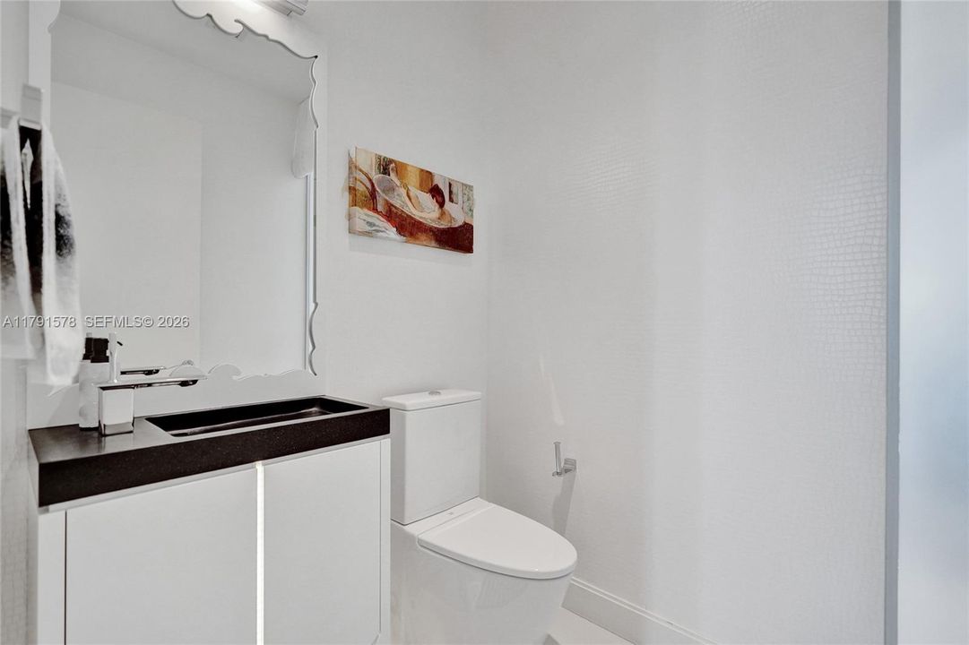 For Sale: $1,395,000 (3 beds, 3 baths, 2847 Square Feet)