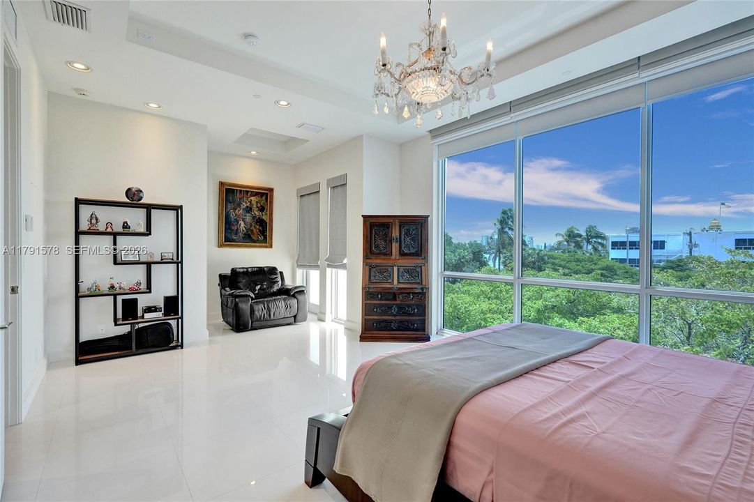 For Sale: $1,395,000 (3 beds, 3 baths, 2847 Square Feet)