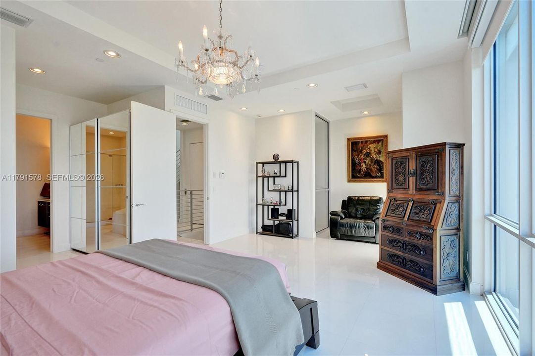 For Sale: $1,395,000 (3 beds, 3 baths, 2847 Square Feet)