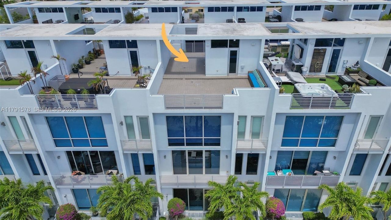 For Sale: $1,395,000 (3 beds, 3 baths, 2847 Square Feet)