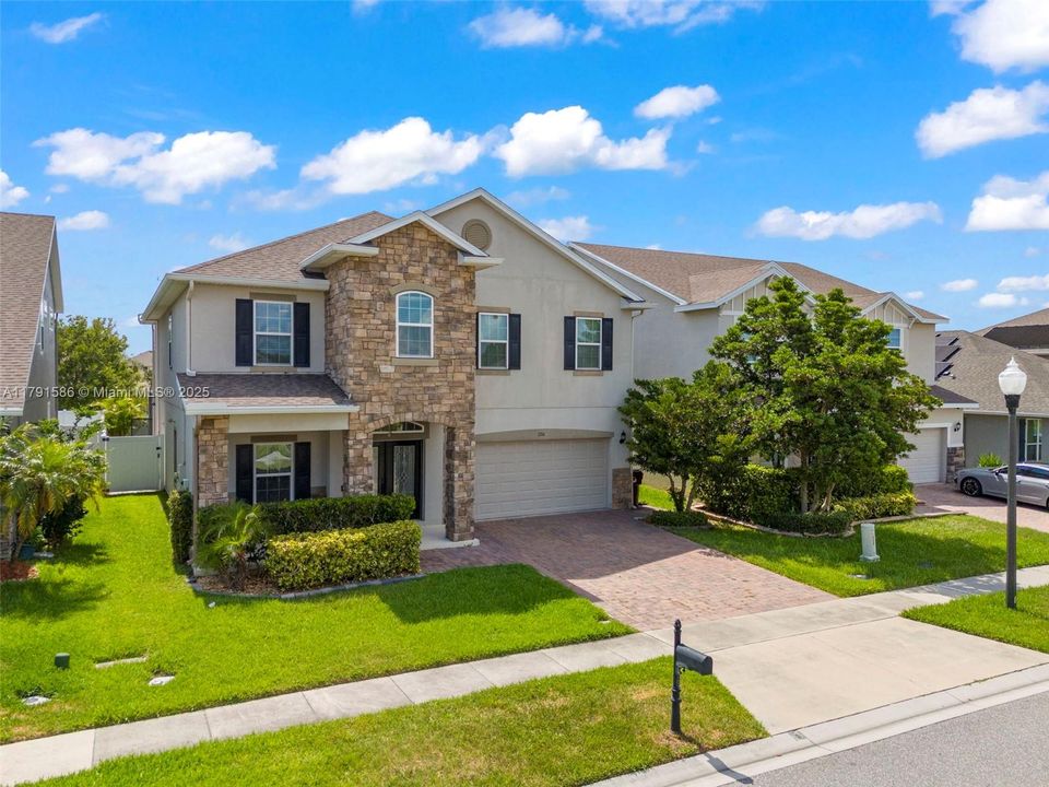 待售: $595,000 (5 贝兹, 3 浴室, 3509 平方英尺)