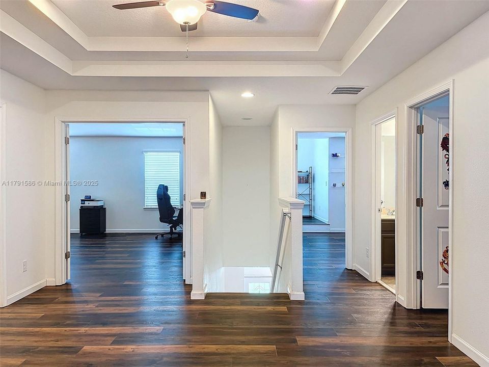 待售: $595,000 (5 贝兹, 3 浴室, 3509 平方英尺)