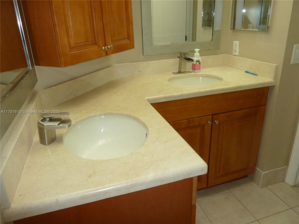 MASTER BATH DOUBLE SINK
