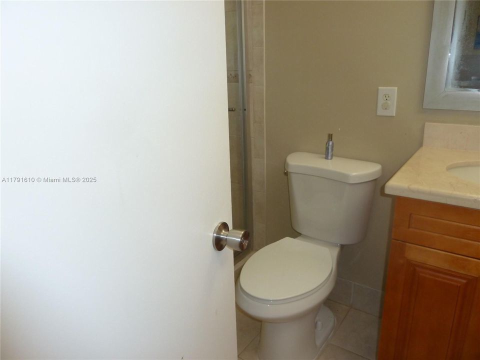 Недавно продано: $455,000 (3 спален, 2 ванн, 1263 Квадратных фут)