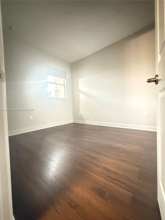 Vendido Recientemente: $345,000 (3 camas, 2 baños, 1584 Pies cuadrados)