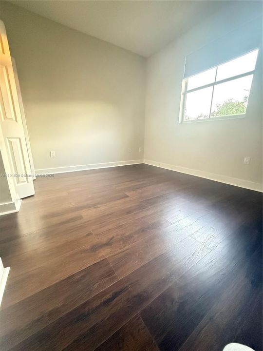 Vendido Recientemente: $345,000 (3 camas, 2 baños, 1584 Pies cuadrados)