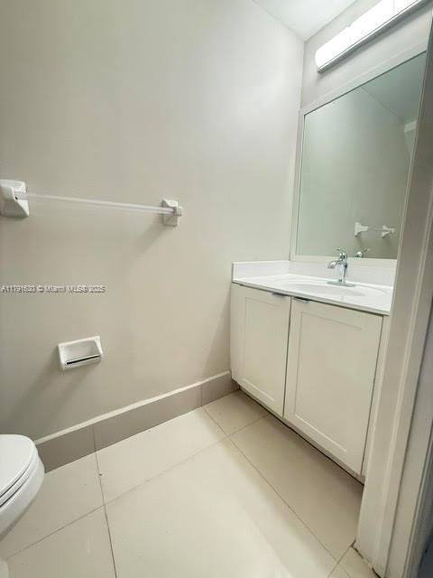 Vendido Recientemente: $345,000 (3 camas, 2 baños, 1584 Pies cuadrados)