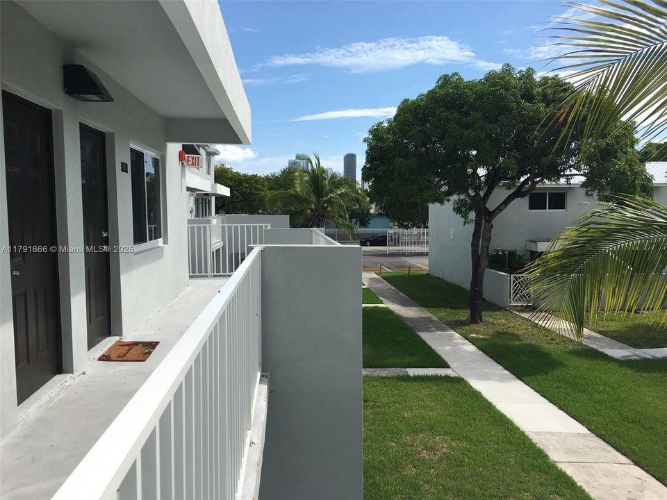 For Sale: $299,800 (3 beds, 1 baths, 1026 Square Feet)