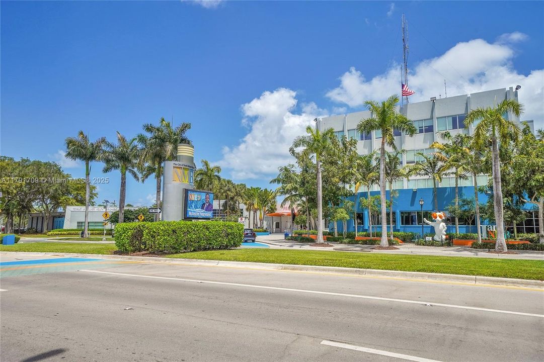 For Sale: $191,000 (1 beds, 1 baths, 680 Square Feet)