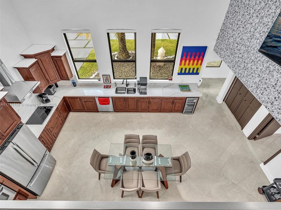 For Sale: $1,365,000 (5 beds, 4 baths, 2912 Square Feet)