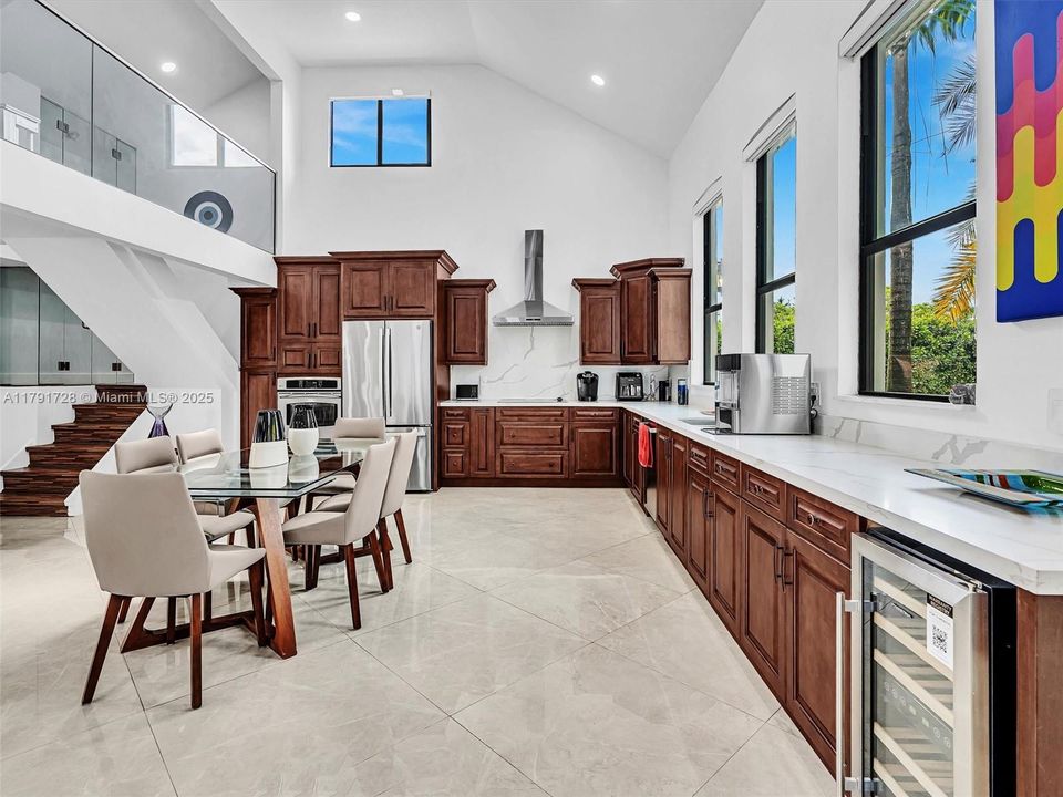 For Sale: $1,365,000 (5 beds, 4 baths, 2912 Square Feet)