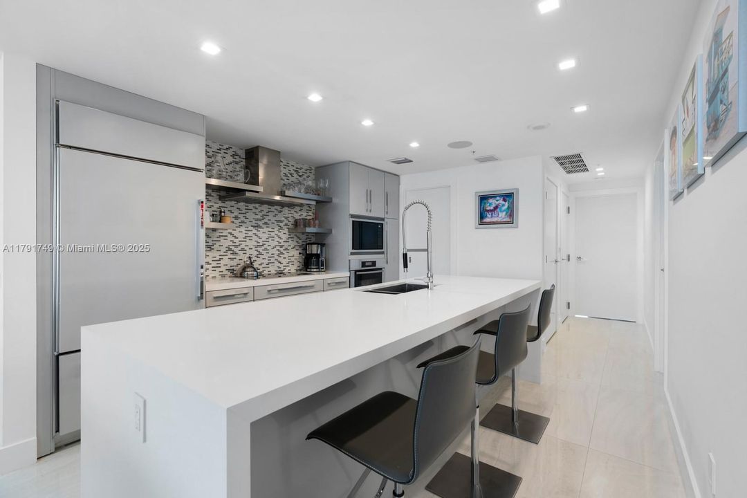 待售: $1,595,000 (2 贝兹, 2 浴室, 1280 平方英尺)