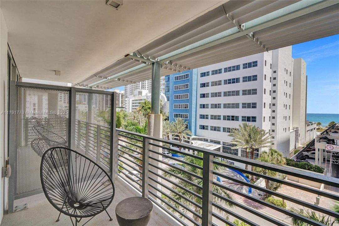 待售: $269,500 (0 贝兹, 1 浴室, 331 平方英尺)