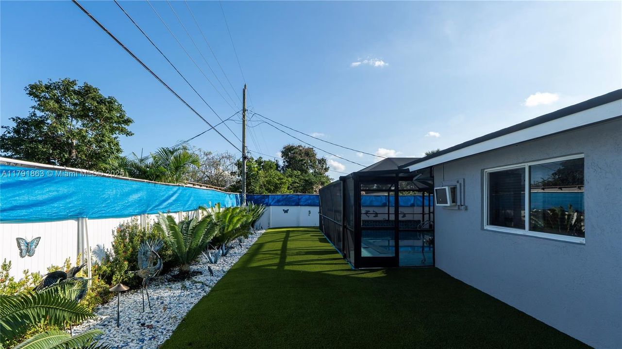 Recently Sold: $509,997 (4 beds, 2 baths, 1827 Square Feet)