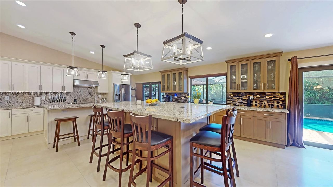 Recently Sold: $850,000 (4 beds, 2 baths, 2094 Square Feet)