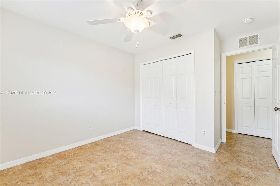 Recently Sold: $299,000 (4 beds, 2 baths, 1712 Square Feet)