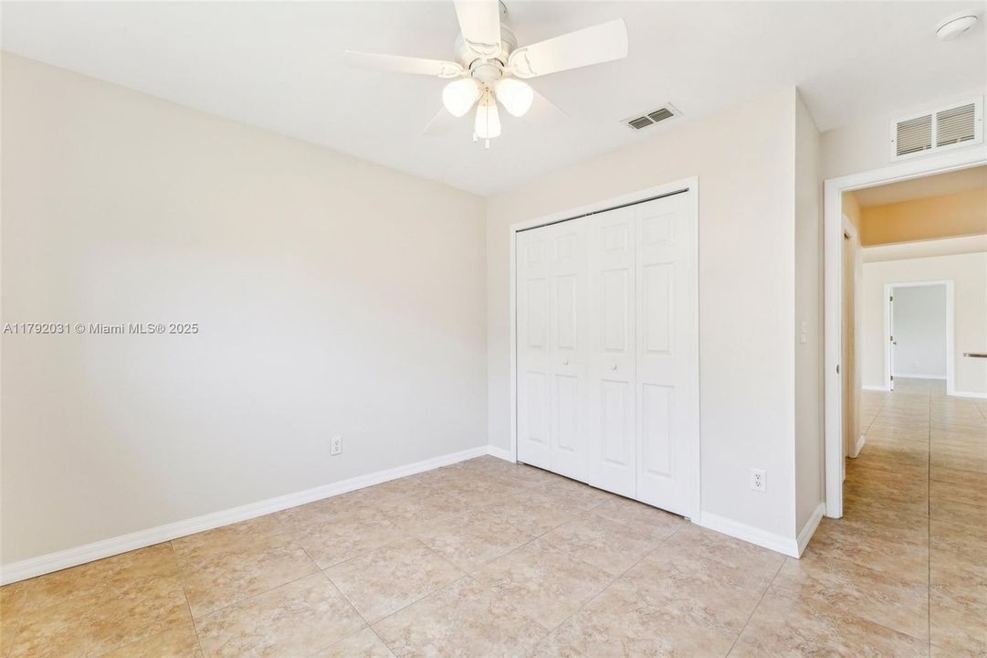 Recently Sold: $299,000 (4 beds, 2 baths, 1712 Square Feet)