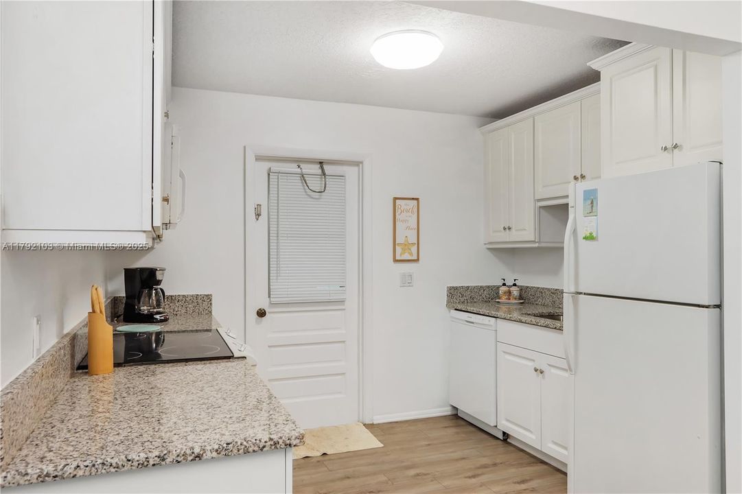 For Sale: $1,150,000 (0 beds, 0 baths, 2464 Square Feet)