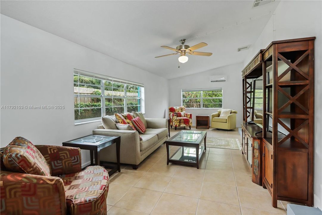 For Sale: $1,150,000 (0 beds, 0 baths, 2464 Square Feet)