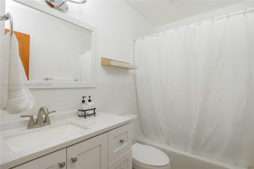 For Sale: $1,150,000 (0 beds, 0 baths, 2464 Square Feet)