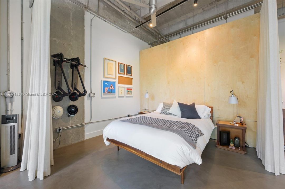 Recently Sold: $849,000 (1 beds, 1 baths, 1203 Square Feet)