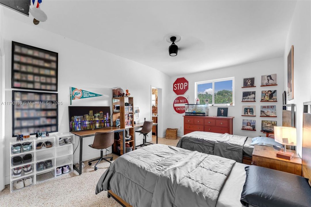 BEDROOM #3 IS A SPLIT FLOOR PLAN FROM THE 2/2 ON SOUTH WING