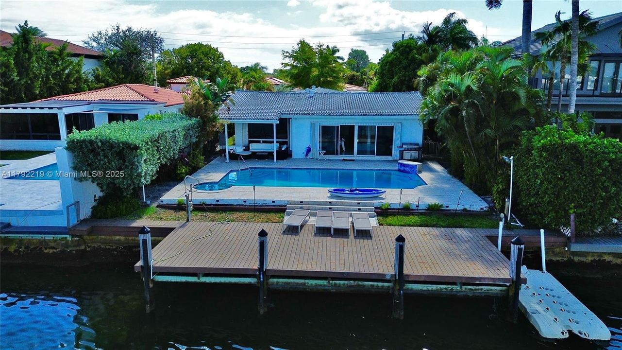 En Venta: $3,500 (0.23 acres)