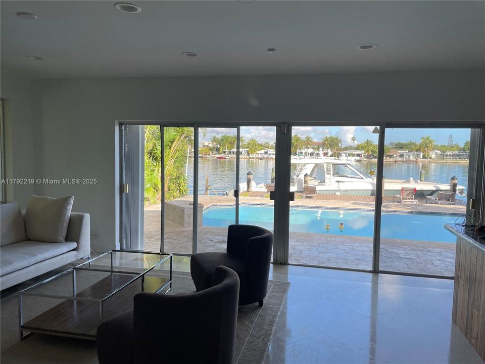 En Venta: $3,500 (0.23 acres)