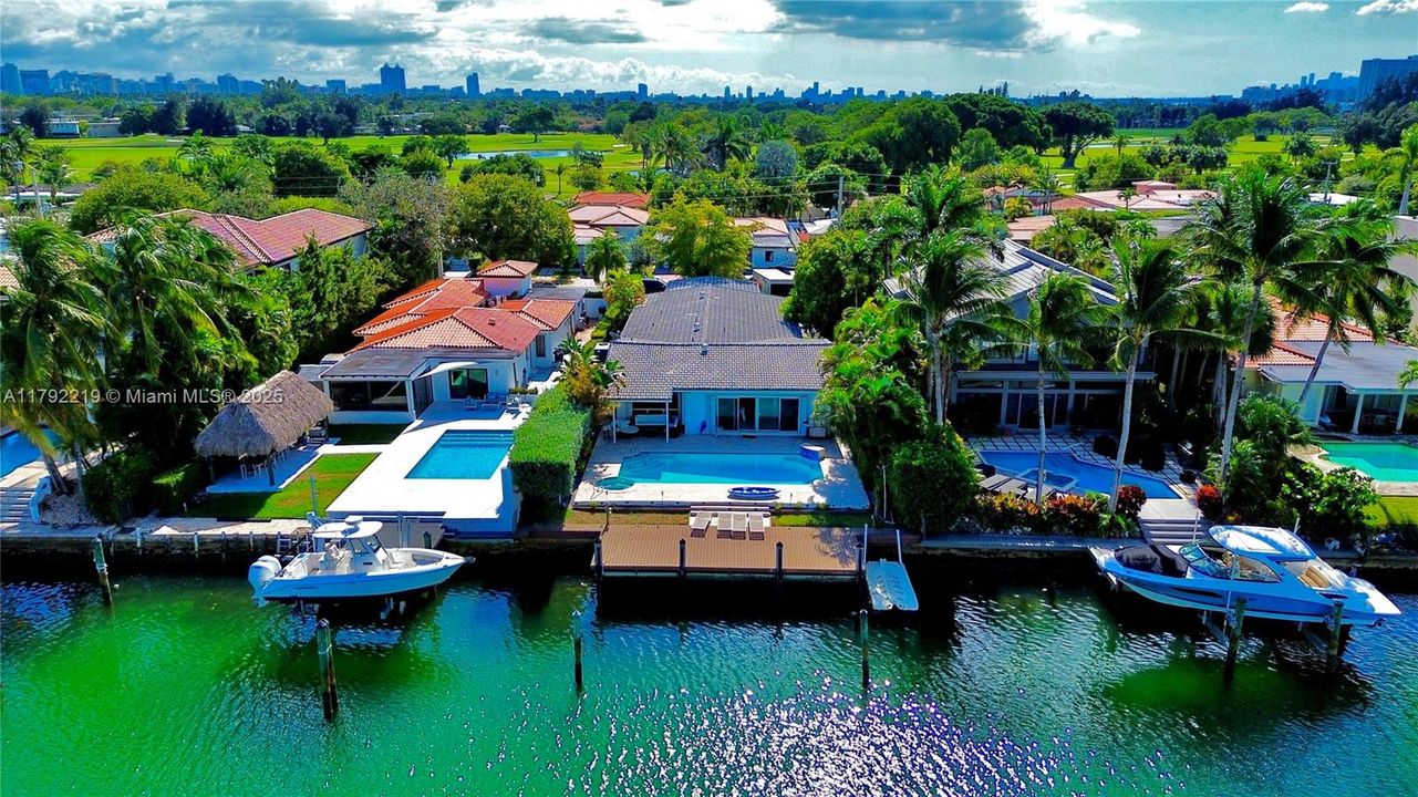 En Venta: $3,500 (0.23 acres)