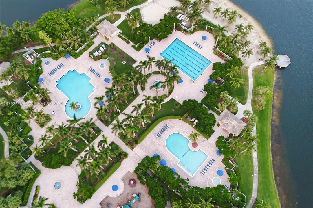 Activo con contrato: $150,000 (1 camas, 1 baños, 982 Pies cuadrados)