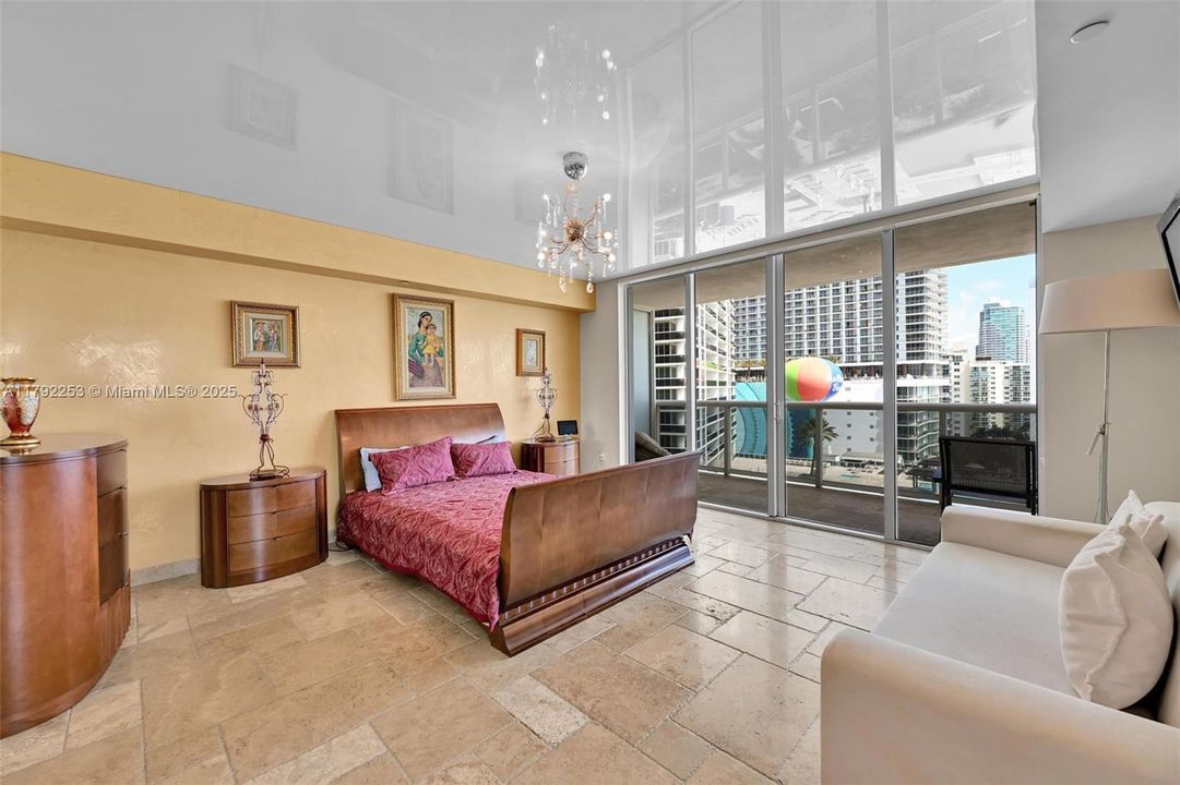 待售: $2,399,000 (3 贝兹, 3 浴室, 2065 平方英尺)