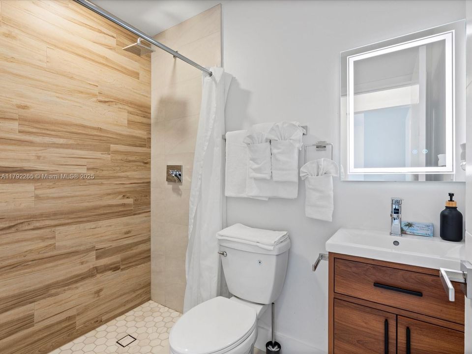 For Sale: $829,000 (0 beds, 0 baths, 1968 Square Feet)