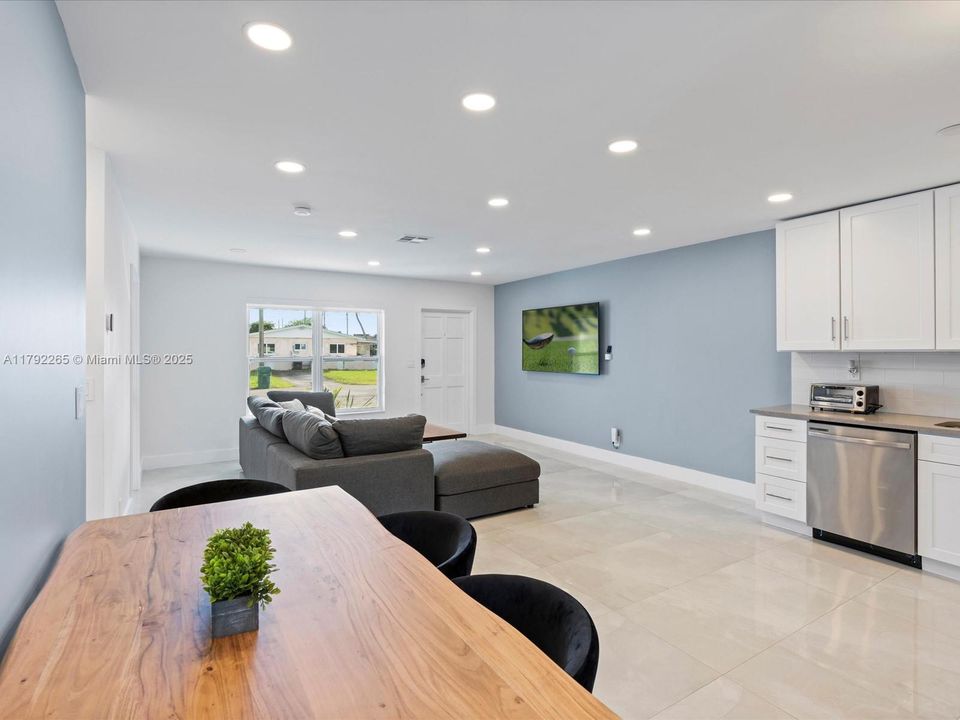 For Sale: $829,000 (0 beds, 0 baths, 1968 Square Feet)