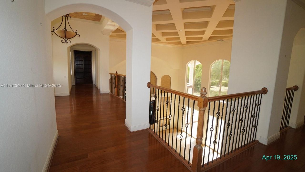 Recently Sold: $2,028,000 (5 beds, 4 baths, 6925 Square Feet)