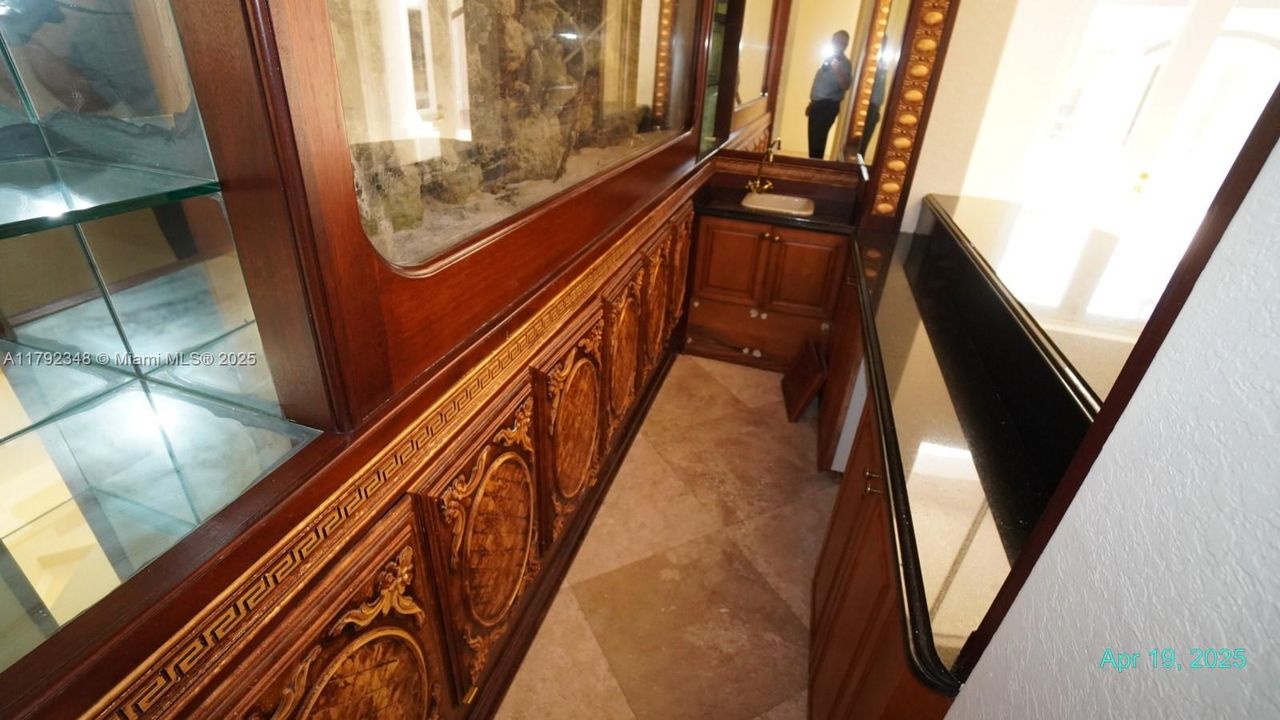 Buildin bar with fish tank