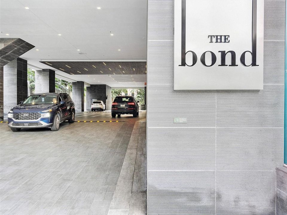 Recently Sold: $925,000 (2 beds, 2 baths, 1134 Square Feet)