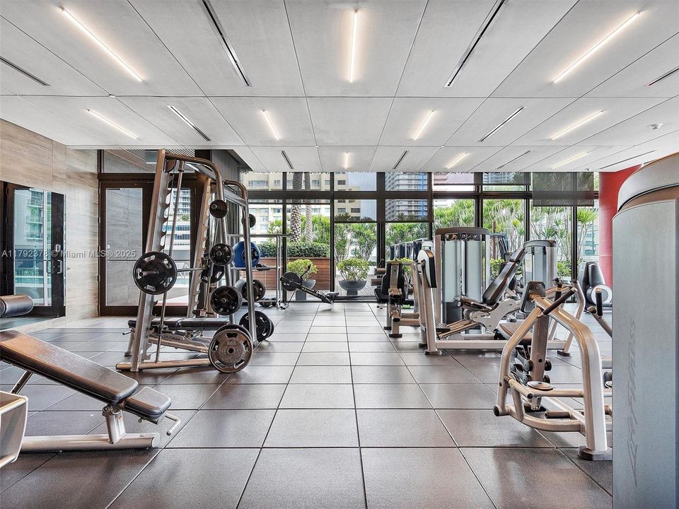 Recently Sold: $925,000 (2 beds, 2 baths, 1134 Square Feet)