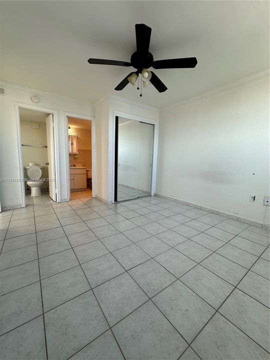 Recently Sold: $350,000 (1 beds, 1 baths, 786 Square Feet)