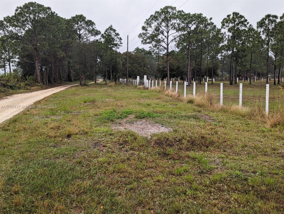 最近售出: $130,000 (2.65 acres)