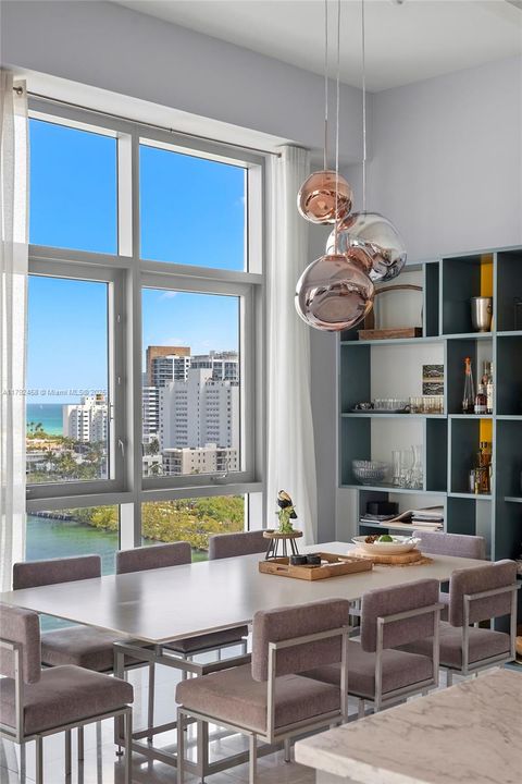 En Venta: $4,450,000 (3 camas, 3 baños, 3321 Pies cuadrados)