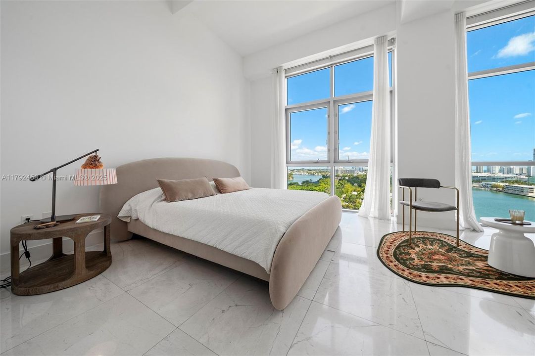 En Venta: $4,450,000 (3 camas, 3 baños, 3321 Pies cuadrados)