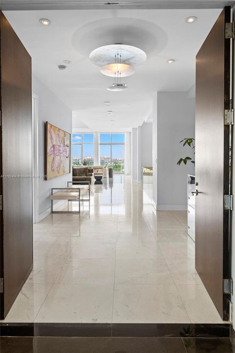En Venta: $4,450,000 (3 camas, 3 baños, 3321 Pies cuadrados)