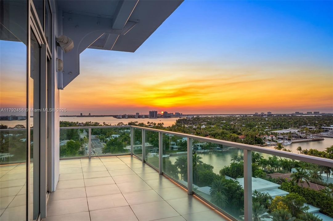 En Venta: $4,450,000 (3 camas, 3 baños, 3321 Pies cuadrados)