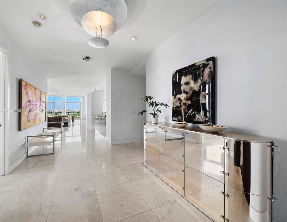 En Venta: $4,450,000 (3 camas, 3 baños, 3321 Pies cuadrados)