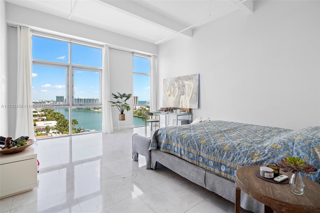 En Venta: $4,450,000 (3 camas, 3 baños, 3321 Pies cuadrados)