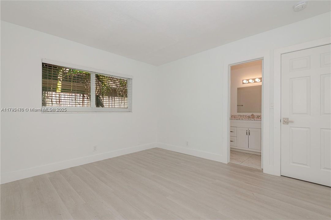 最近租的: $2,500 (3 贝兹, 2 浴室, 2504 平方英尺)