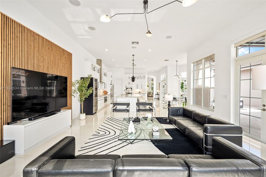 For Sale: $2,650,000 (4 beds, 4 baths, 4979 Square Feet)